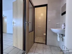 Pronájem kanceláře, Hodonín, Národní třída, 52 m2