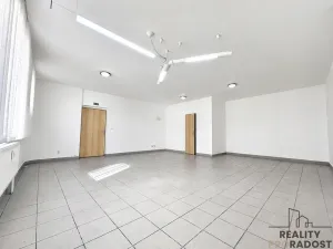 Pronájem kanceláře, Hodonín, Národní třída, 52 m2