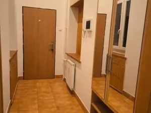 Pronájem bytu 2+1, Karlovy Vary - Drahovice, Vítězná, 69 m2