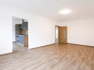 Pronájem bytu 2+1, Mariánské Lázně, Kubelíkova, 65 m2