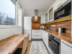 Prodej bytu 3+1, Brno - Lesná, Šrámkova, 72 m2