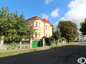 Pronájem bytu 2+kk, Kolín - Kolín II, Riegrovo náměstí, 58 m2