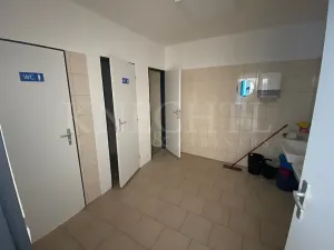 Pronájem výrobních prostor, Cheb, Pekařská, 1200 m2