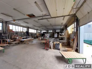 Prodej výrobních prostor, Praha - Horní Měcholupy, K Měcholupům, 275 m2