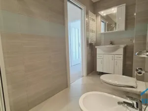 Pronájem bytu 3+1, Praha - Strašnice, Královická, 82 m2