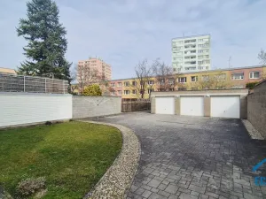 Pronájem bytu 3+1, Praha - Strašnice, Královická, 82 m2
