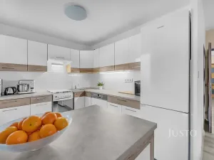 Prodej bytu 3+1, Kladno, Průchova, 65 m2