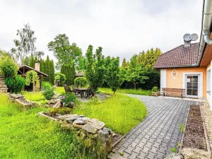 Prodej rodinného domu, Horní Skrýchov, 230 m2