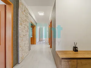 Prodej bytu 3+1, Ostrava, Sokolská třída, 75 m2