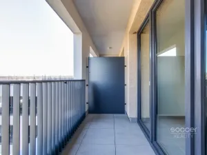 Pronájem bytu 1+kk, Praha - Hloubětín, Poděbradská, 32 m2