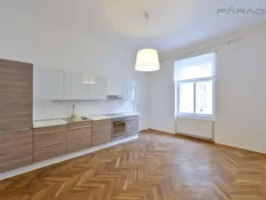 Pronájem bytu 3+kk, Praha - Vinohrady, náměstí Jiřího z Poděbrad, 93 m2