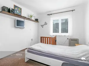 Prodej bytu 2+1, Praha - Dolní Chabry, Bolebořská, 43 m2