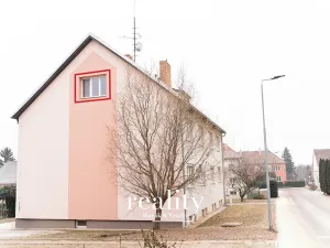 Prodej bytu 2+kk, Hrušovany nad Jevišovkou, Na Vršku, 57 m2