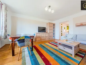 Prodej bytu 2+1, Ostrov, Klicperova, 77 m2