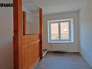 Prodej rodinného domu, Stráž nad Ohří, 200 m2