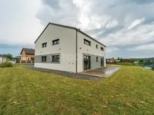 Prodej rodinného domu, Kornatice, 270 m2