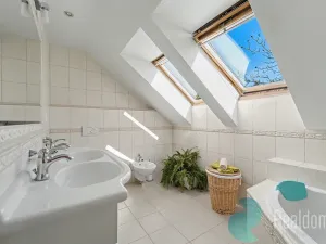 Prodej rodinného domu, Říčany, Karpatská, 174 m2