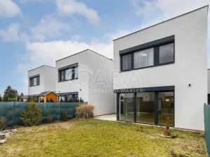 Prodej rodinného domu, Praha - Čakovice, Kurta Hubera, 136 m2