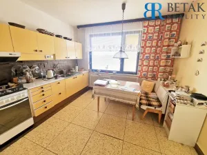 Prodej rodinného domu, Přerov, Doubí, 250 m2