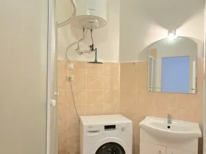 Pronájem bytu 1+1, Praha, Nitranská, 44 m2