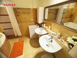 Pronájem bytu 4+kk, Praha - Vršovice, Kazašská, 107 m2