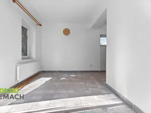 Pronájem bytu 1+kk, Náchod - Lipí, 27 m2