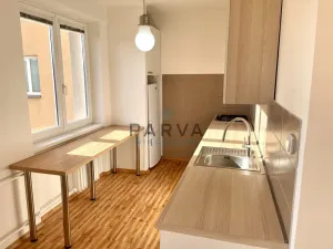 Pronájem bytu 2+kk, Plzeň - Východní Předměstí, Částkova, 54 m2