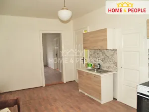 Pronájem bytu 2+1, Karlovy Vary - Drahovice, Mattoniho nábřeží, 62 m2