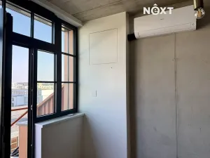 Pronájem bytu 1+kk, Praha - Vysočany, Kolbenova, 38 m2