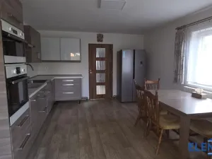 Prodej rodinného domu, Bělá pod Pradědem - Domašov, 228 m2