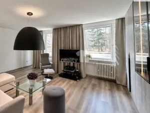 Pronájem bytu 3+kk, Praha - Hostivař, Hornoměcholupská, 68 m2