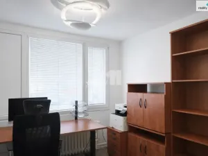 Pronájem bytu 3+kk, Praha - Hostivař, Hornoměcholupská, 68 m2