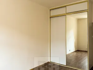Pronájem bytu 2+1, Praha - Holešovice, U Uranie, 56 m2
