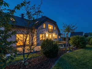 Prodej rodinného domu, Hostivice, Liliová, 392 m2