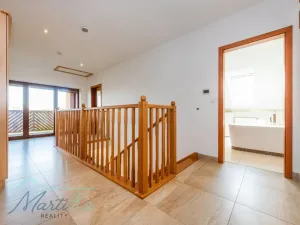 Prodej rodinného domu, Hostivice, Liliová, 392 m2