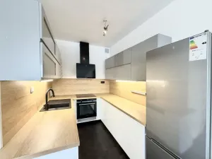 Pronájem bytu 2+kk, Liberec - Liberec VII-Horní Růžodol, Jeronýmova, 64 m2