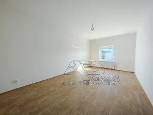 Pronájem atypického bytu, České Budějovice, 44 m2