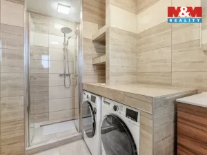 Prodej rodinného domu, Očihov, 280 m2