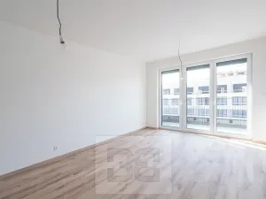 Pronájem bytu 1+kk, Praha - Hloubětín, Poděbradská, 32 m2
