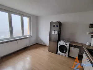 Pronájem bytu 1+1, Chomutov, Kamenná, 35 m2