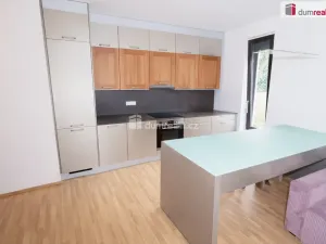 Pronájem bytu 3+kk, Praha - Modřany, Štolcova, 72 m2
