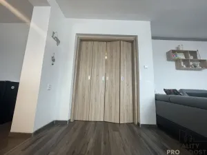 Pronájem rodinného domu, Přítluky, 260 m2