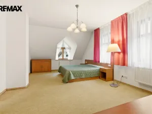 Prodej rodinného domu, Karlovy Vary, Slovenská, 137 m2