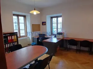 Pronájem kanceláře, České Budějovice, Krajinská, 56 m2