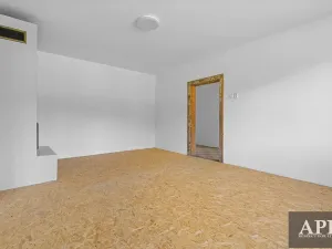 Prodej chalupy, Lopeník, 123 m2