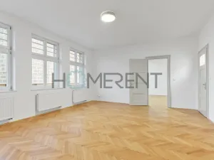 Pronájem bytu 3+1, Liberec - Liberec III-Jeřáb, nám. Soukenné, 106 m2