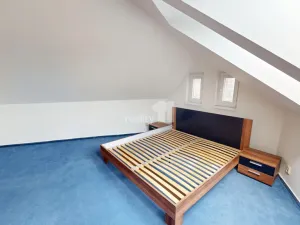 Prodej rodinného domu, Křelovice, 178 m2