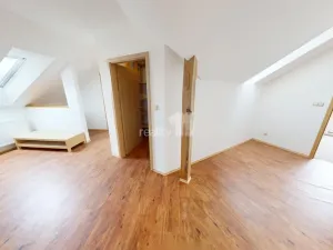 Prodej rodinného domu, Křelovice, 178 m2