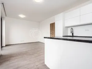 Prodej bytu 2+kk, Praha - Hlubočepy, Ke Smíchovu, 47 m2