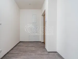 Prodej bytu 2+kk, Praha - Hlubočepy, Ke Smíchovu, 47 m2